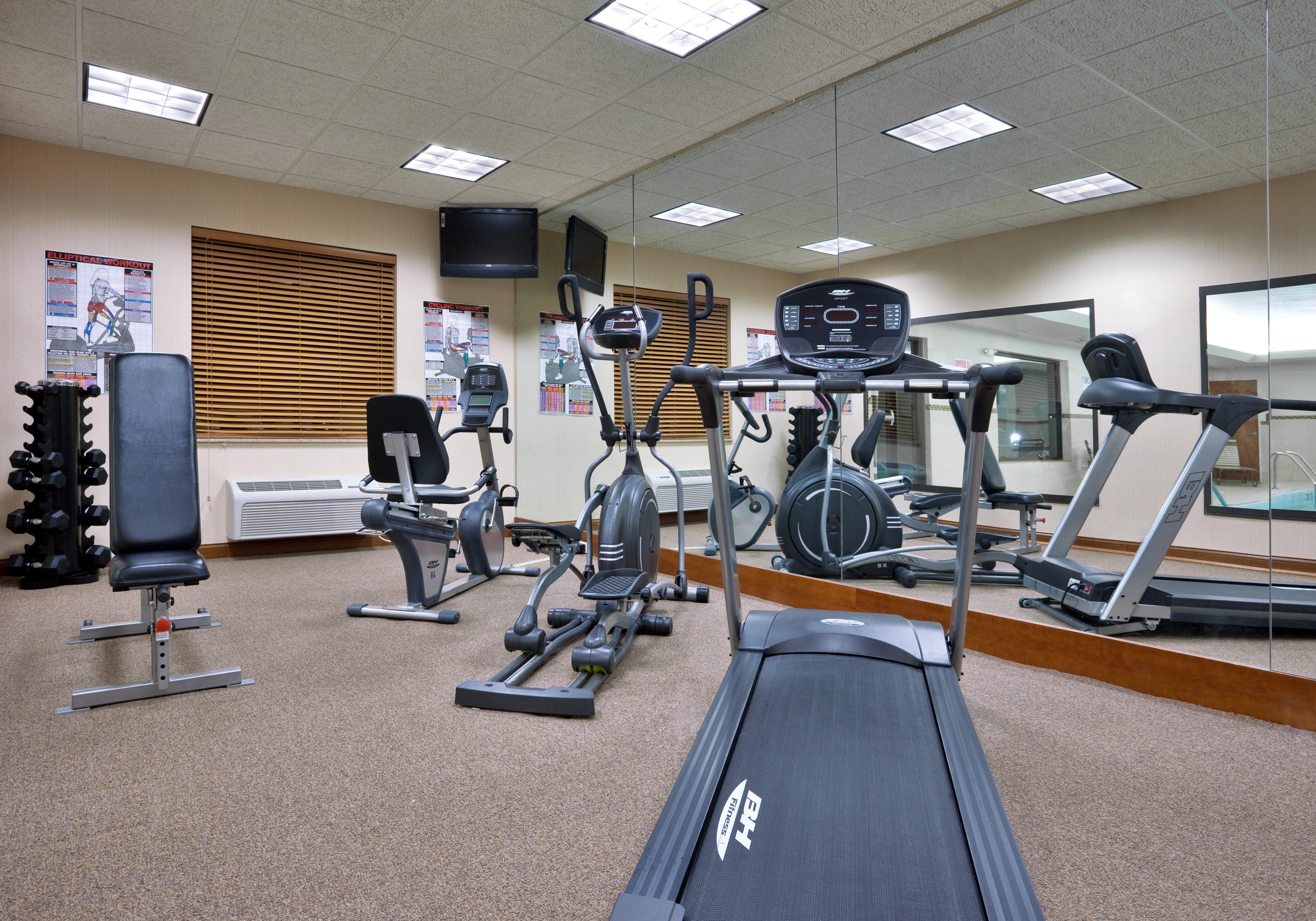 Holiday Inn Express Hotel & Suites Tipp City By Ihg Ngoại thất bức ảnh