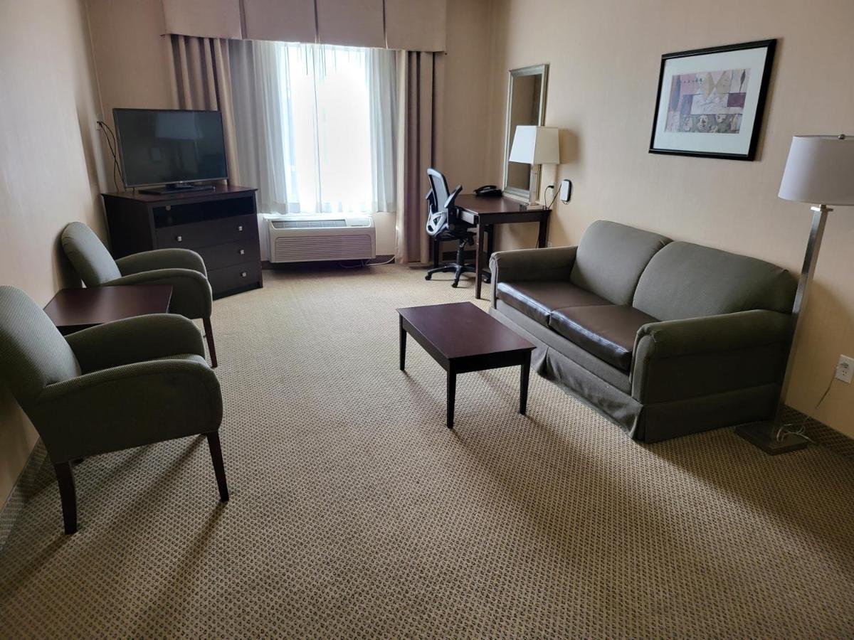 Holiday Inn Express Hotel & Suites Tipp City By Ihg Ngoại thất bức ảnh