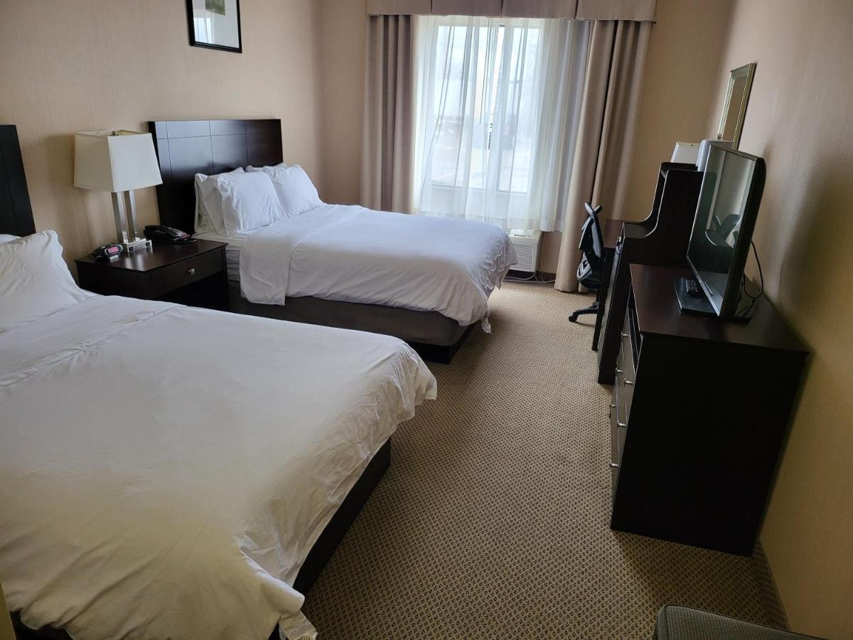 Holiday Inn Express Hotel & Suites Tipp City By Ihg Ngoại thất bức ảnh